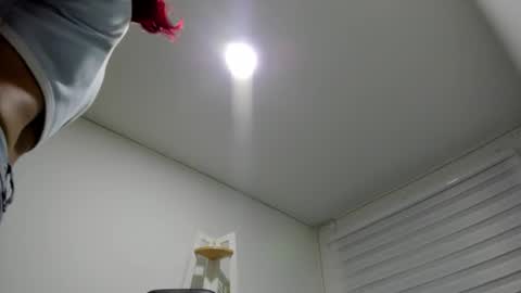 sara_red_x online show from 03.26.26