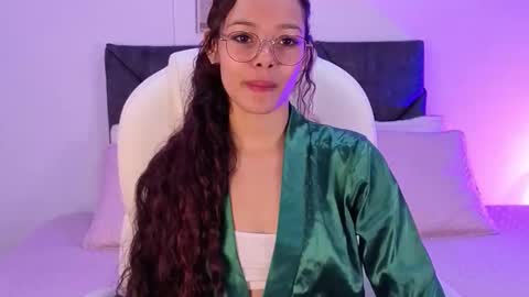 sara  online show from 09.23.25