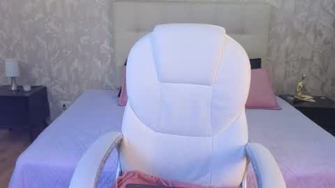 sara  online show from 01.10.26