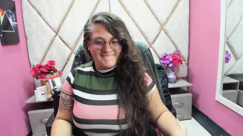 sara_thonson_ online show from 01.13.26