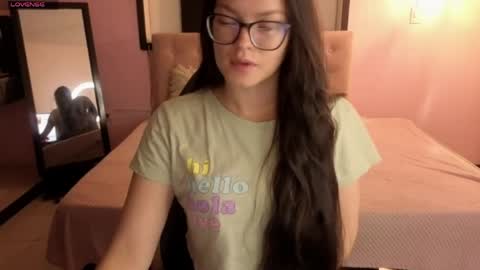 Snapshot of sara_valderrama_ chatting on 05.02.26 sara_valderrama_ online show from 05.02.26