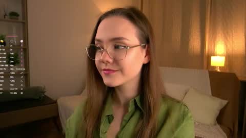 Snapshot of sara_whooops chatting on 02.21.26 Im Sara online show from 02.21.26