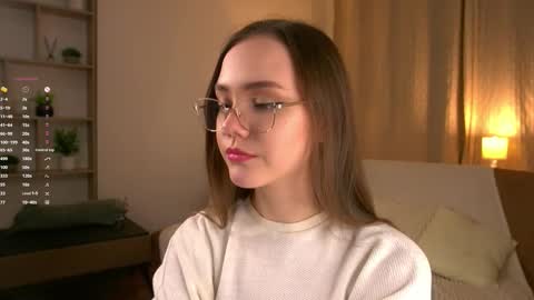 Snapshot of sara_whooops chatting on 03.25.26 Im Sara online show from 03.25.26