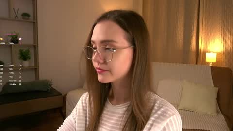 Snapshot of sara_whooops chatting on 04.06.26 Im Sara online show from 04.06.26