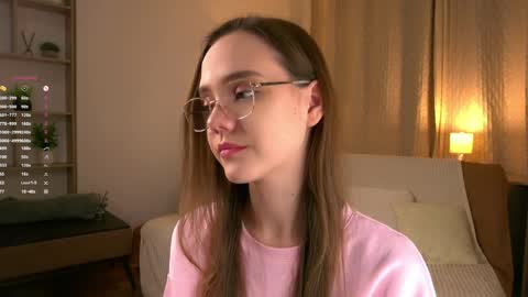 Snapshot of sara_whooops chatting on 04.10.26 Im Sara online show from 04.10.26