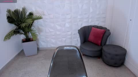 Sara online show from 12.19.24