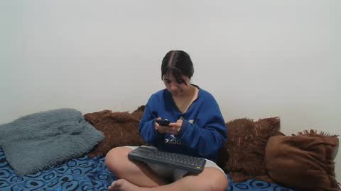 sara and thomas online show from 10.05.25