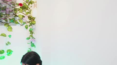 Sara online show from 09.18.25