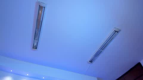 Sara  Everyday From 1430 to 2130 Col Time online show from 12.13.25