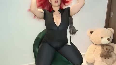 Sara online show from 11.09.25