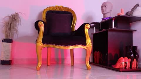 Sara Ferrer  online show from 02.13.26