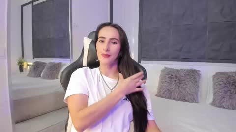  Sara Gomez  online show from 01.08.26