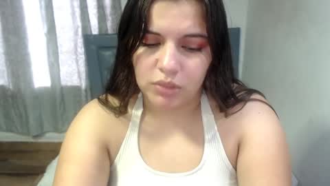 Snapshot of sarah_acero chatting on 05.11.26 sarah online show from 05.11.26