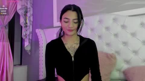 Sarah online show from 11.16.25