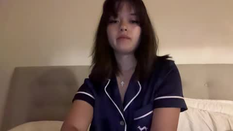 Sarah Heart Aus online show from 12.27.24