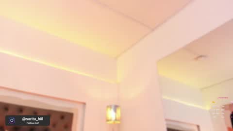 Snapshot of sarah_hiill chatting on 01.28.25 online show from 01.28.25