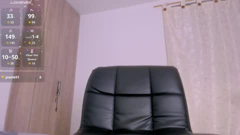 Snapshot of sarah_horny69 chatting on 03.04.25 Call me MY LOVE online show from 03.04.25