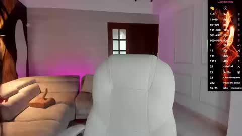 Sarah online show from 09.11.25