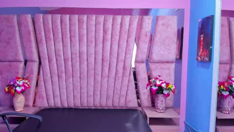 Snapshot of sarah_sweett_ chatting on 01.28.25 Sarah online show from 01.28.25