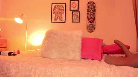   online show from 03.21.26