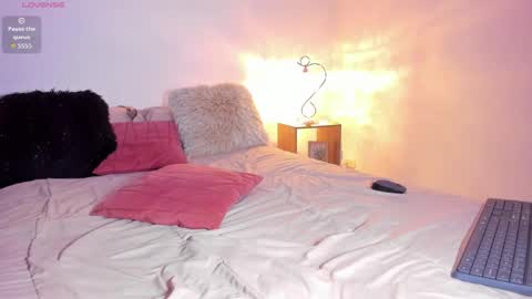 Sarah and Erik online show from 09.13.25