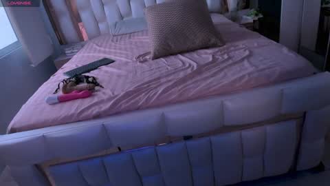 Sarah online show from 01.25.25