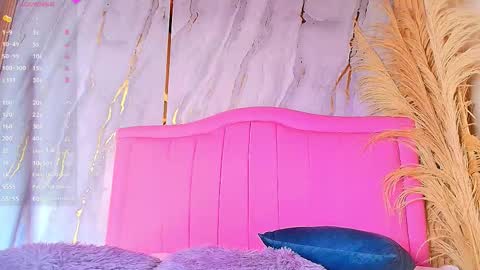 S A R A H  online show from 11.19.25