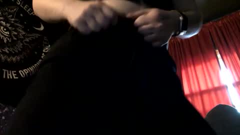 Snapshot of sarahsweetie17 chatting on 09.16.25 sarahsweetie17 online show from 09.16.25