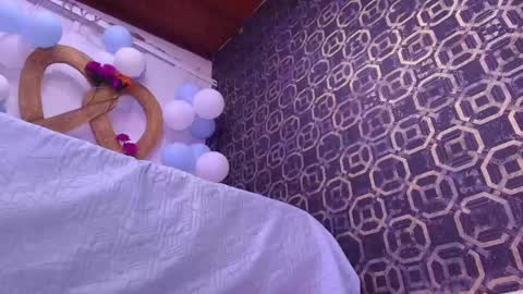 Sara  online show from 09.26.25