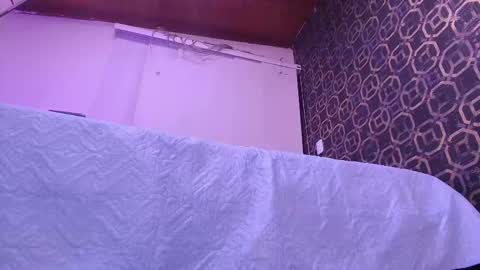 Sara  online show from 09.28.25