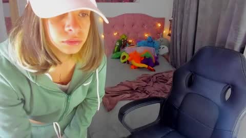 sara  online show from 12.24.24