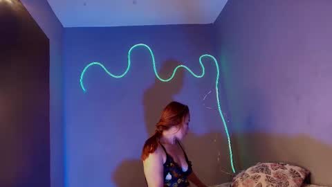 Sara  online show from 12.22.25