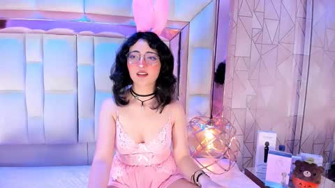 sara  online show from 10.20.25