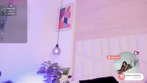 Snapshot of saramonroe1 chatting on 02.09.25 Sara online show from 02.09.25