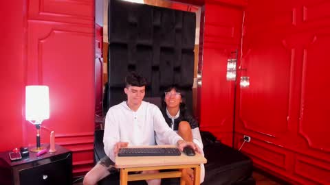 Snapshot of saranaomy_ chatting on 11.14.25 Sara and Edward online show from 11.14.25