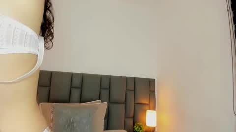 Sara online show from 10.11.25