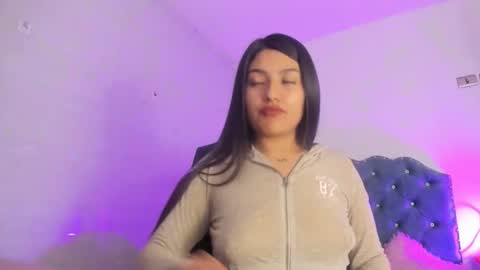 sarastonesx online show from 01.06.26