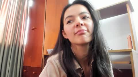 Snapshot of sarasweet_4 chatting on 03.12.25 Sara online show from 03.12.25