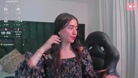 Snapshot of sarawagner_ chatting on 05.22.26 online show from 05.22.26