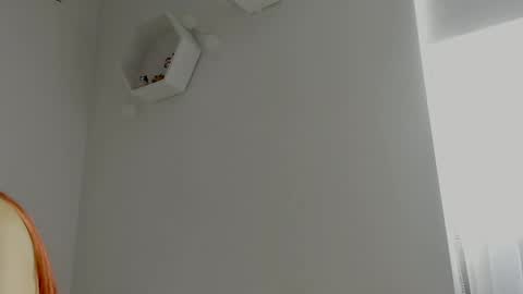 Saray  online show from 03.30.26