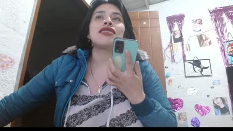 Snapshot of saray_extrovert1 chatting on 01.08.25 Sara Jimenez online show from 01.08.25