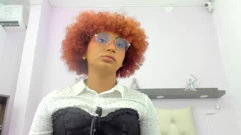 Snapshot of saray_sexy_love chatting on 03.18.26 saray_sexy_love online show from 03.18.26