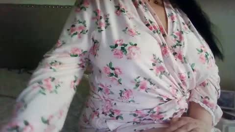 Snapshot of saretta46 chatting on 03.28.26 Sara online show from 03.28.26