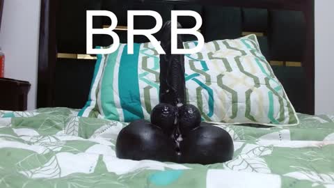 Snapshot of sariii1 chatting on 02.28.25 Sara online show from 02.28.25