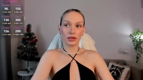 Your Selena 3 online show from 12.01.25