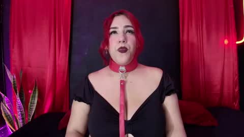 Snapshot of sarita_moller chatting on 01.21.25 Sarita Moller online show from 01.21.25