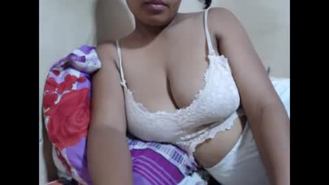 saronette online show from 01.18.25