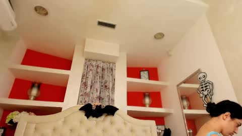 Sarra online show from 11.03.25