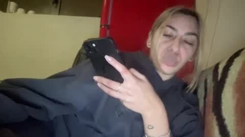 Sarrah online show from 02.07.25