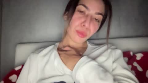 Sarrah online show from 11.25.25